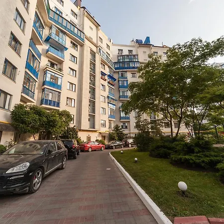 Penthouse Seaview Otrada Апартаменти *
