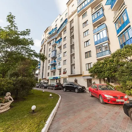 Penthouse Seaview Otrada Апартаменти *