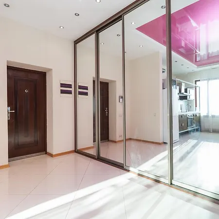 Penthouse Seaview Otrada Апартаменти