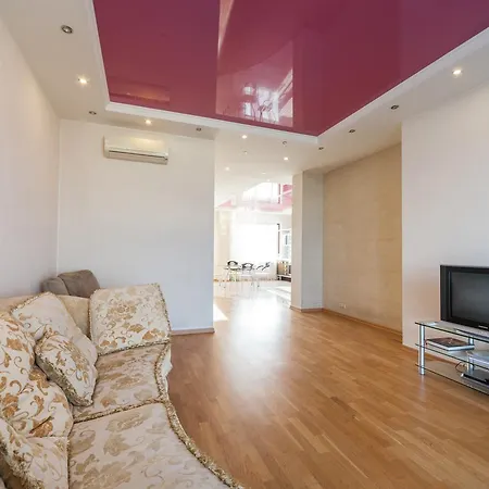 Апартаменти Penthouse Seaview Otrada *