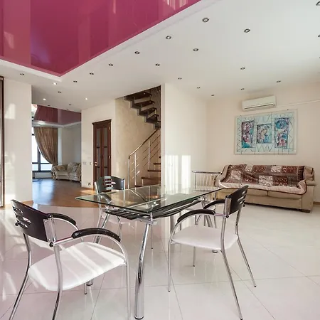 Penthouse Seaview Otrada Odesa